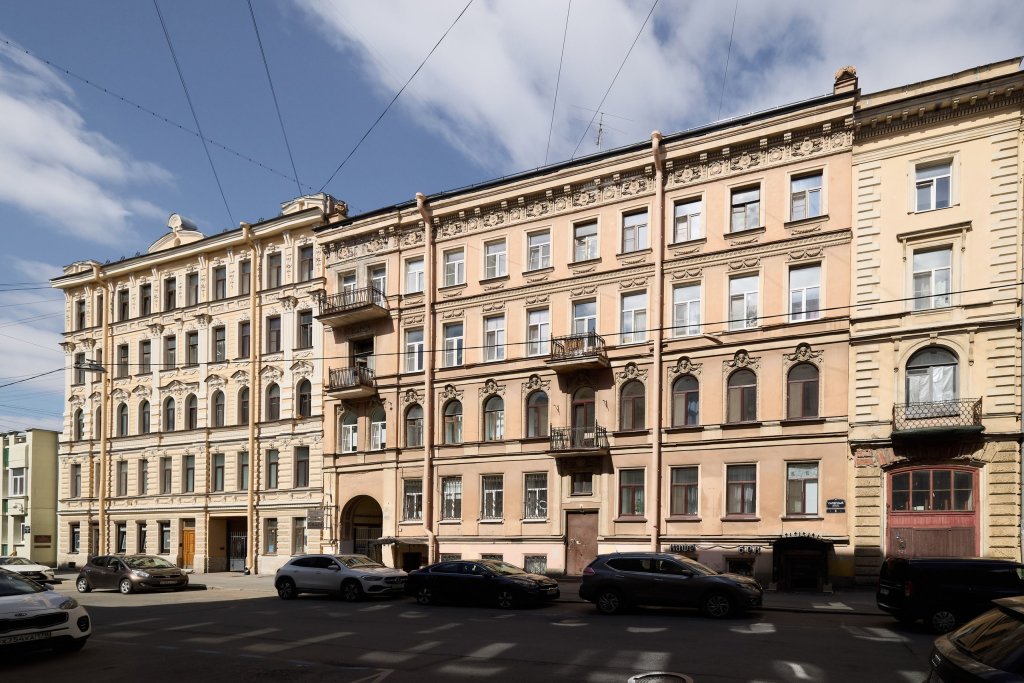 Санкт-Петербург: Квартира ModernaFlats в центре города, на Саперном переулке 6