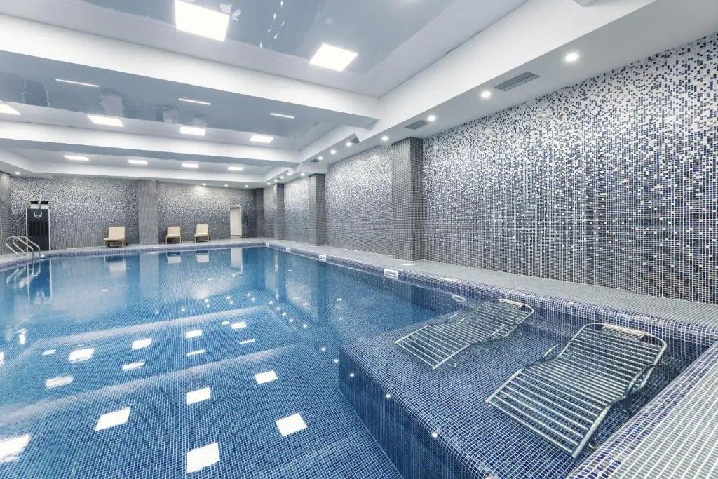Тбилиси: Hotel Panorama Lisi Grand Hotel