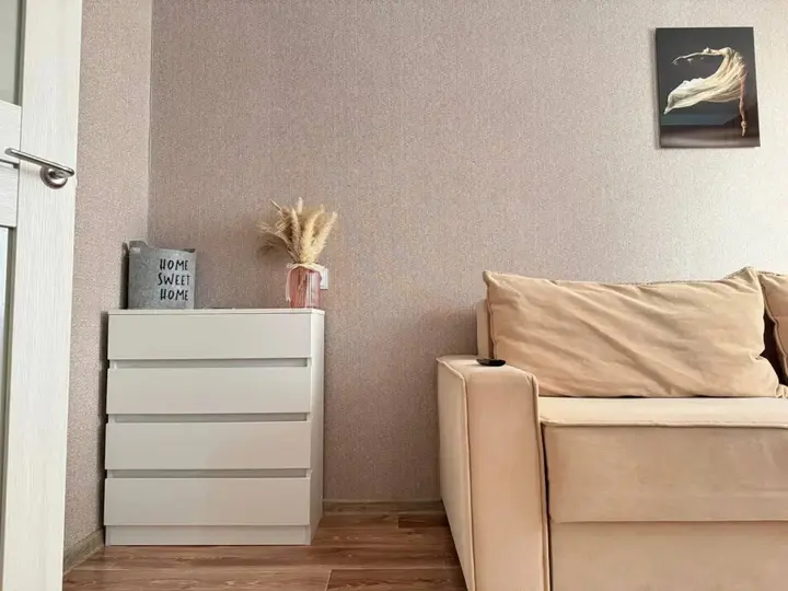 Красноярск: Квартира 2-ком. Ул. Дубровинского 110а
