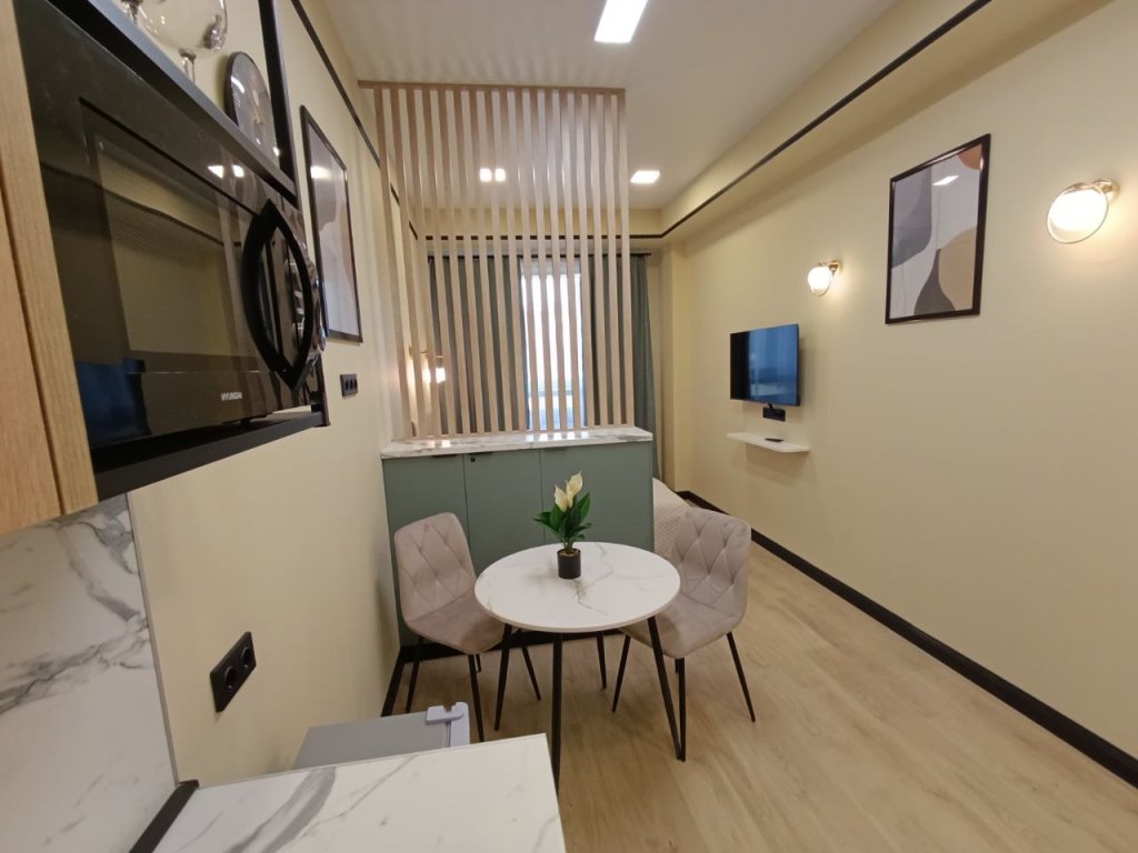 Москва: Апартаменты Leon от Home24