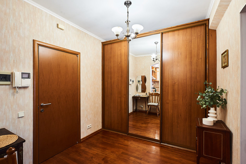 Москва: Квартира GM Apartments Уютная Трёшка у Патриарших Прудов