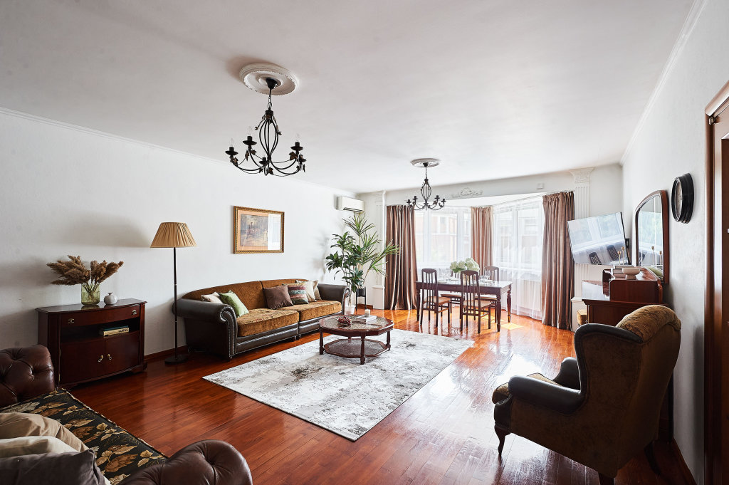 Москва: Квартира GM Apartments Уютная Трёшка у Патриарших Прудов