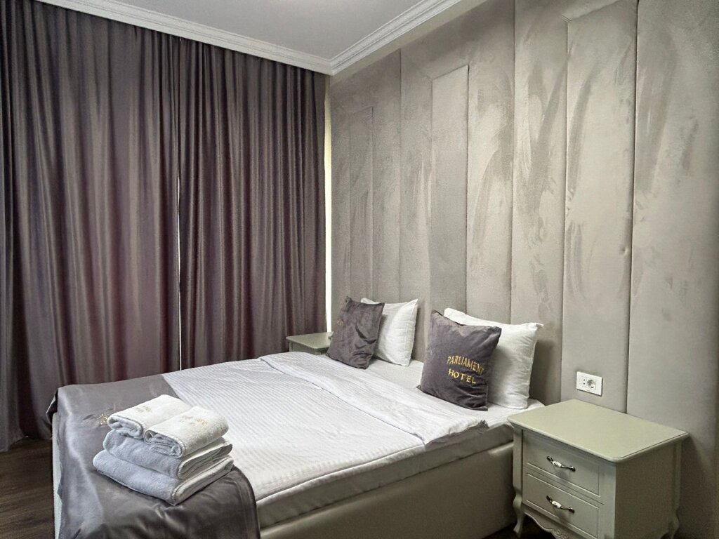 Баку: Parliament Hotel & Restaurant