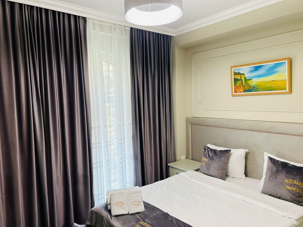Баку: Parliament Hotel & Restaurant