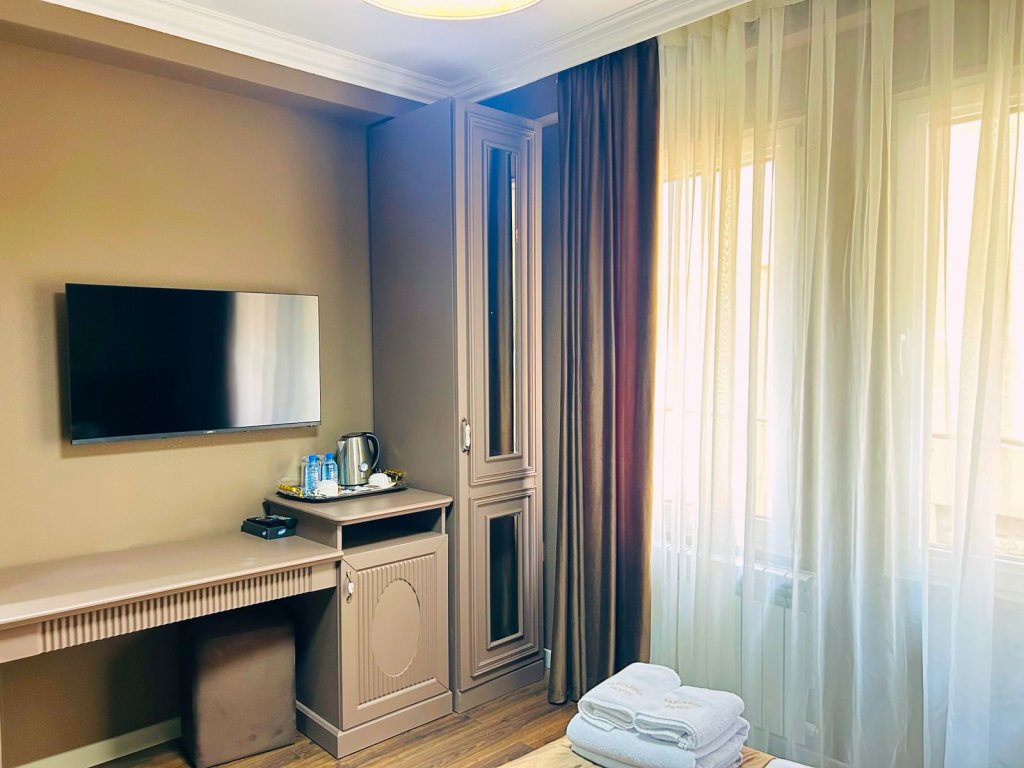 Баку: Parliament Hotel & Restaurant