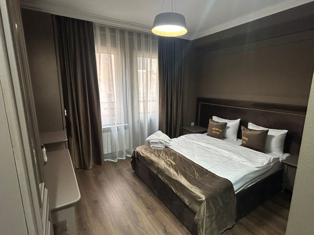 Баку: Parliament Hotel & Restaurant