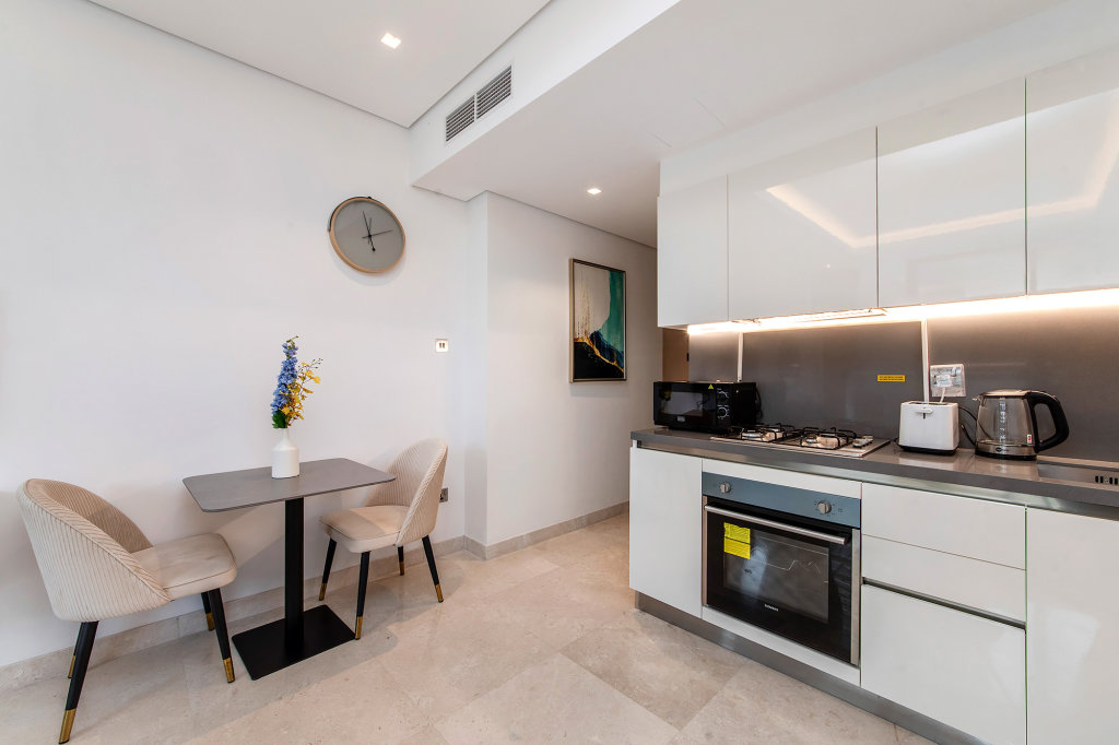 Дубай: Апартаменты Splendid Studio in Sterling Business Bay