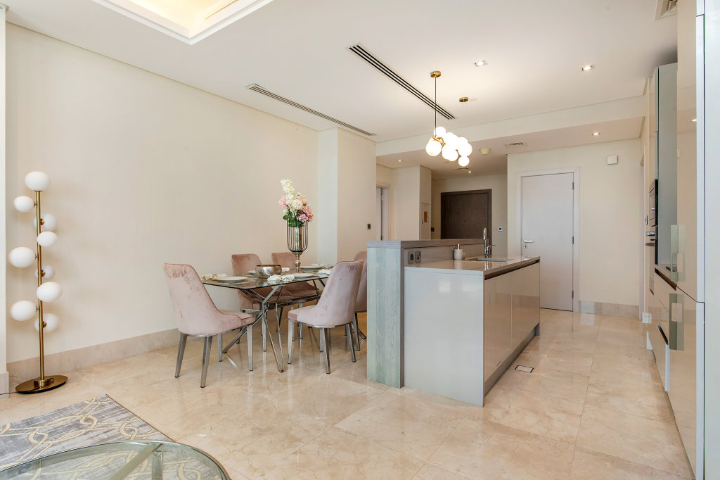 Дубай: Апартаменты Deluxe 2BR with Sea View in The 8 on Palm Jumeirah