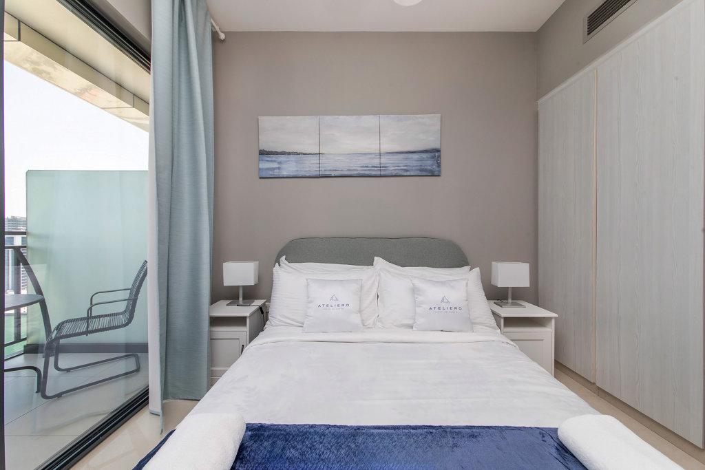 Дубай: Апартаменты Zada Tower 1BR with Excellent Dubai Canal View