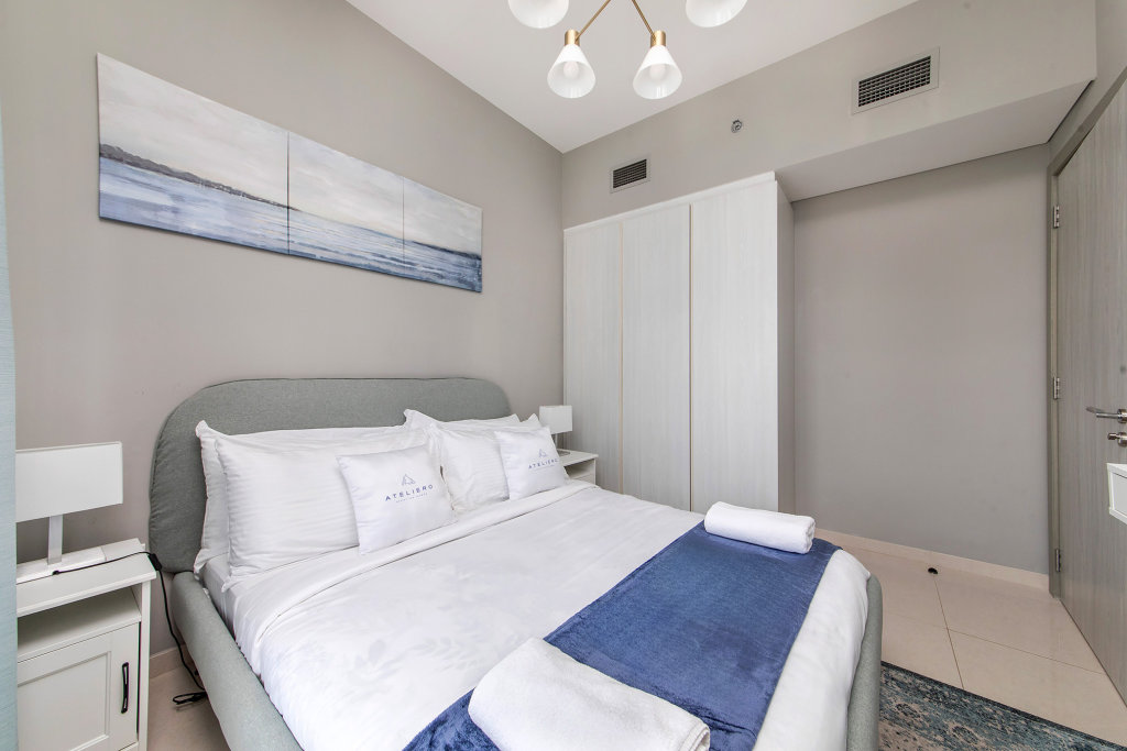 Дубай: Апартаменты Zada Tower 1BR with Excellent Dubai Canal View