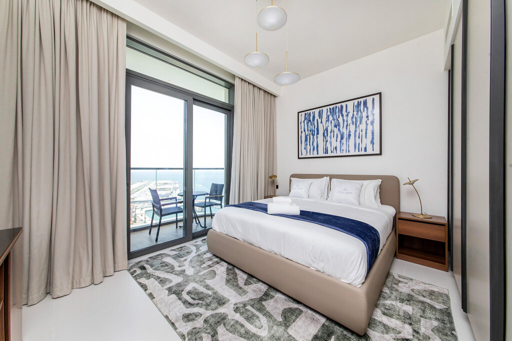 Дубай: Апартаменты Marina Vista Emaar Beachfront
