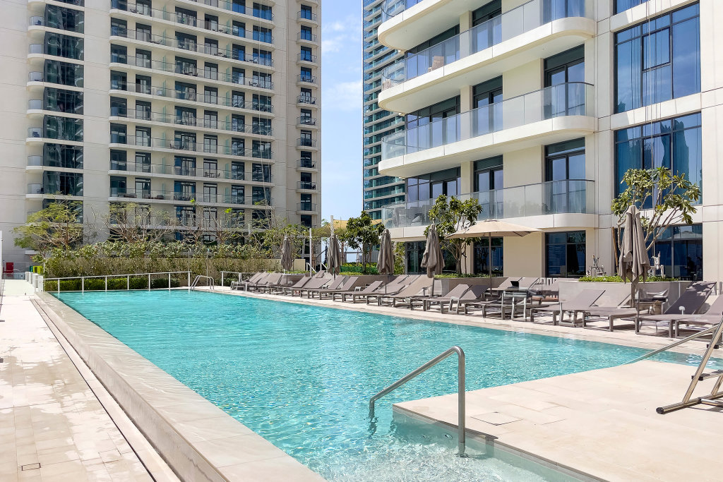 Дубай: Апартаменты Marina Vista Emaar Beachfront