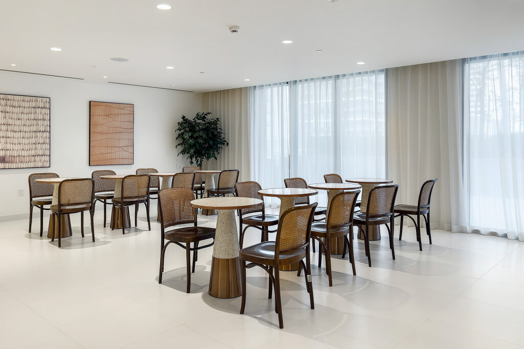 Дубай: Апартаменты Marina Vista Emaar Beachfront