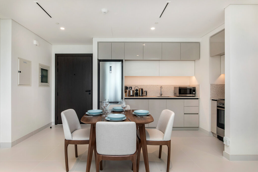 Дубай: Апартаменты Marina Vista Emaar Beachfront
