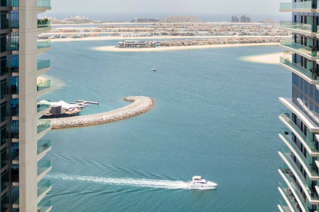 Дубай: Апартаменты Marina Vista Emaar Beachfront