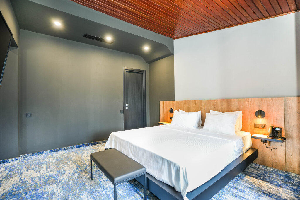 Тбилиси: Hotel Splendid Tbilisi