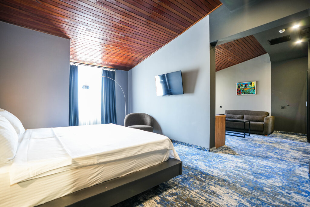 Тбилиси: Hotel Splendid Tbilisi