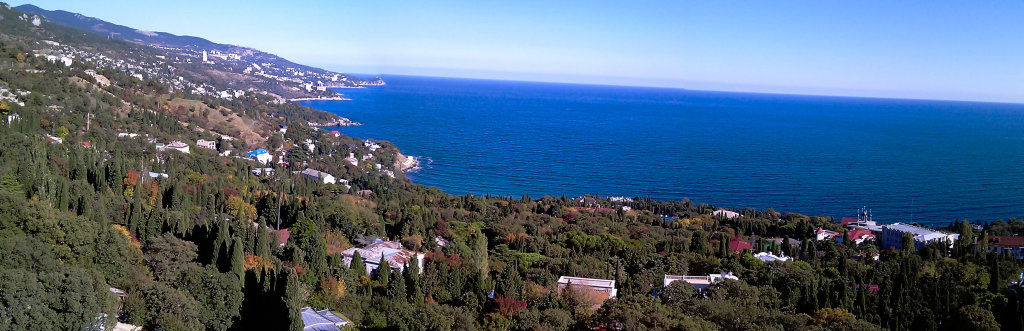 Алупка: Апартаменты Двухкомнатные с видом на море