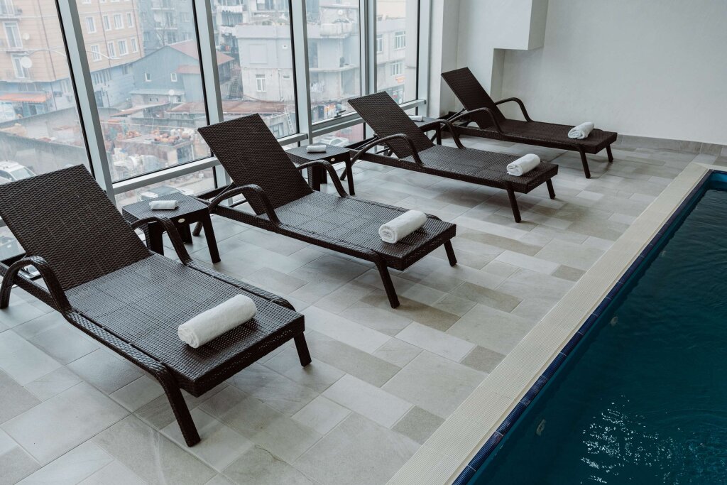 Батуми: Отель Best Western Plus «Батуми»