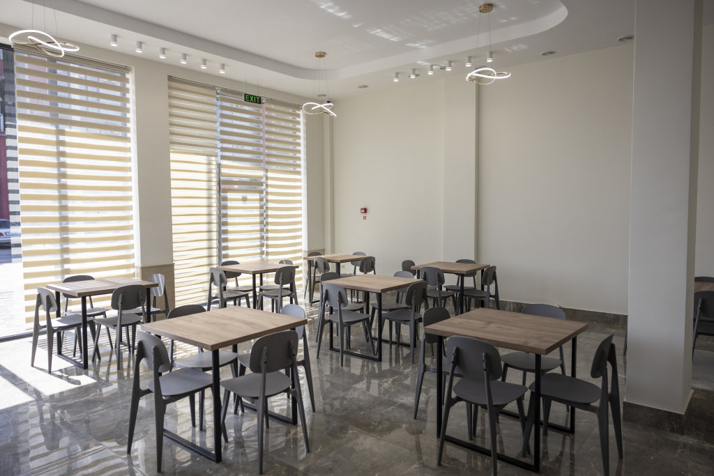 Батуми: Hotel Gardenville Batumi