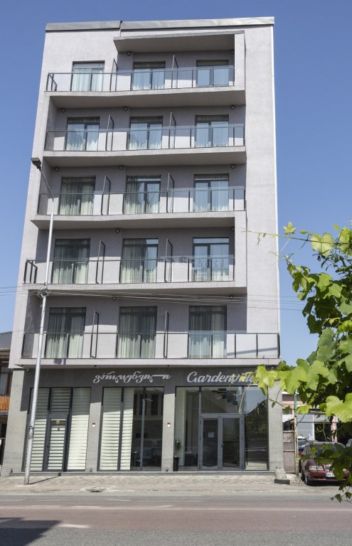 Батуми: Hotel Gardenville Batumi