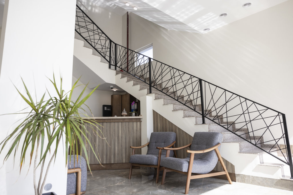 Батуми: Hotel Gardenville Batumi