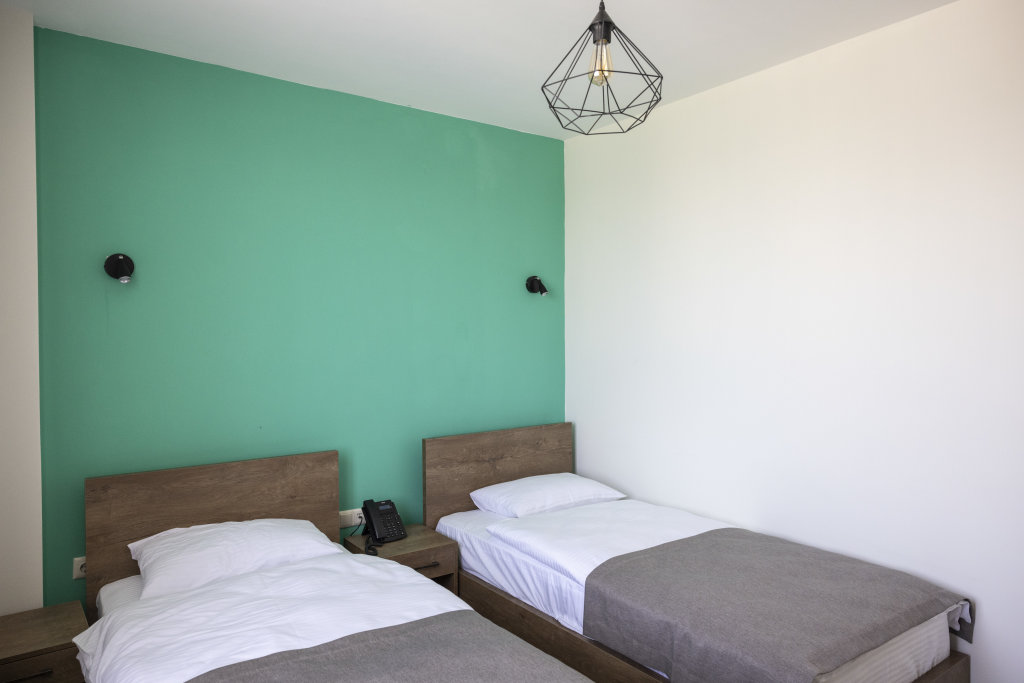 Батуми: Hotel Gardenville Batumi
