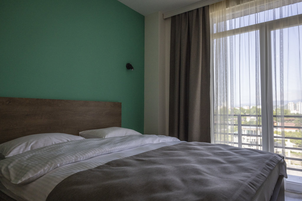 Батуми: Hotel Gardenville Batumi