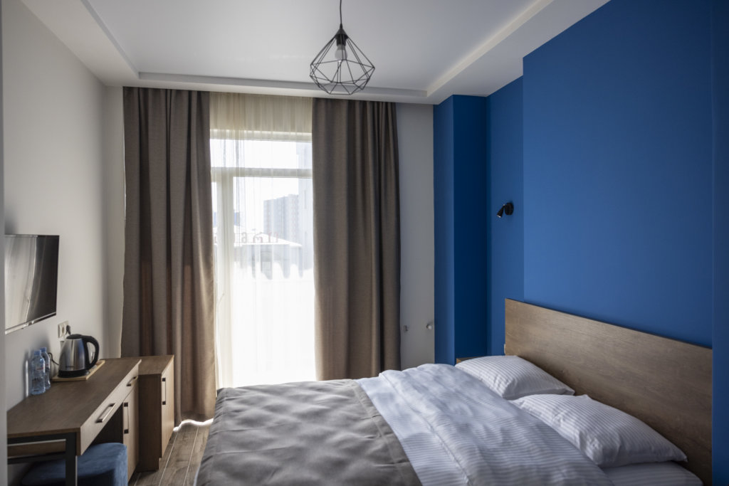 Батуми: Hotel Gardenville Batumi