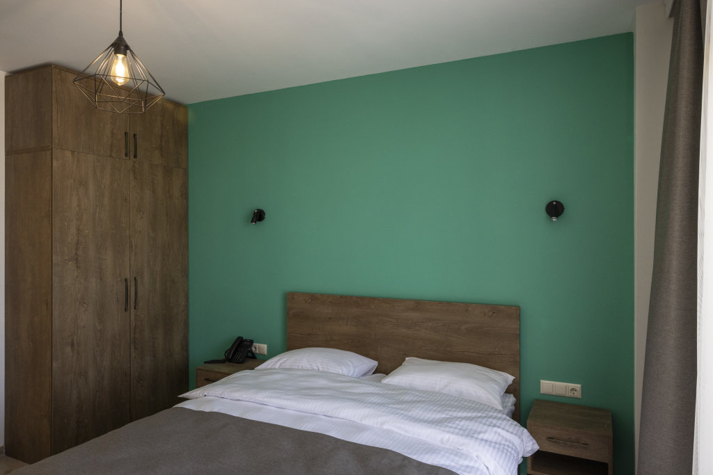 Батуми: Hotel Gardenville Batumi