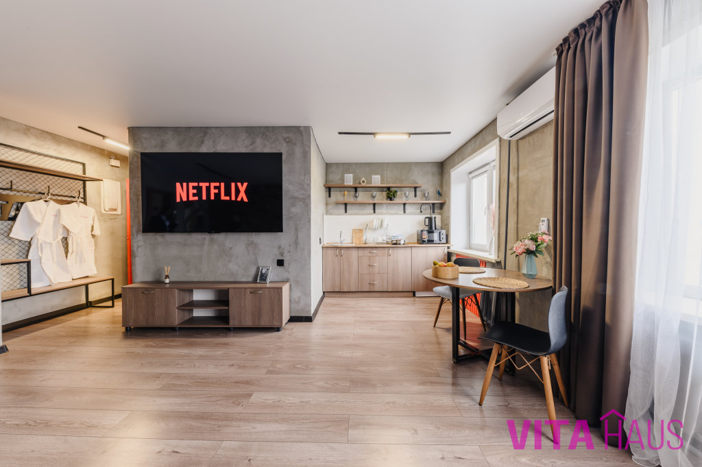 carousel image 4