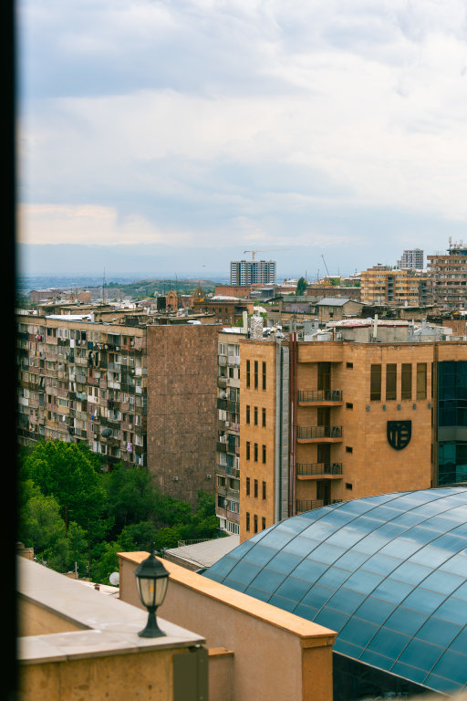 Ереван: Апартаменты Buzand Bliss 1BR Urban Retreat by Keygo 83