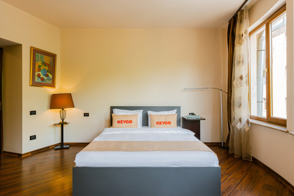 Ереван: Апартаменты Stunning 2BR Apt Mashtots Avenue by Keygo 84