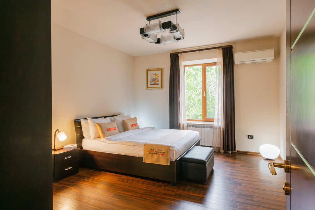 Ереван: Апартаменты Stunning 2BR Apt Mashtots Avenue by Keygo 84