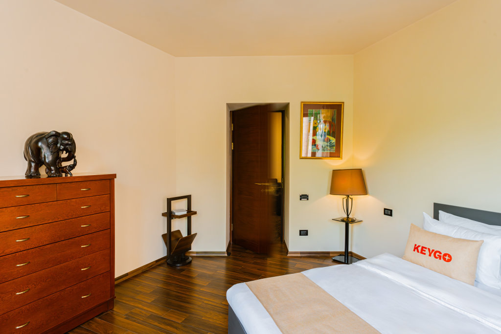 Ереван: Апартаменты Stunning 2BR Apt Mashtots Avenue by Keygo 84