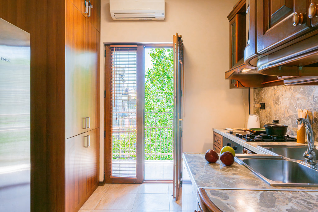 Ереван: Апартаменты Stunning 2BR Apt Mashtots Avenue by Keygo 84