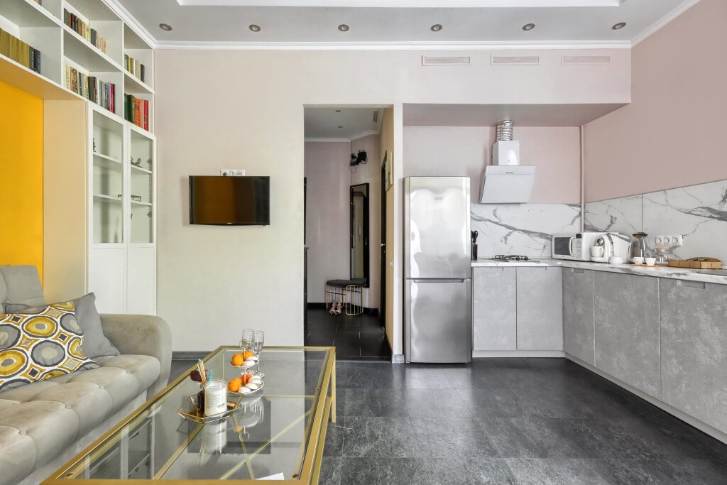 Санкт-Петербург: Апартаменты MMyhomeYourhome на Невском 84-86