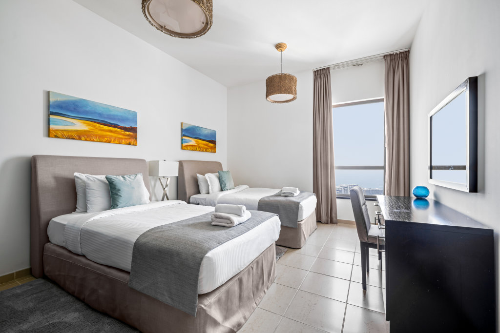 Дубай: Апартаменты Vitamin JBR Shams