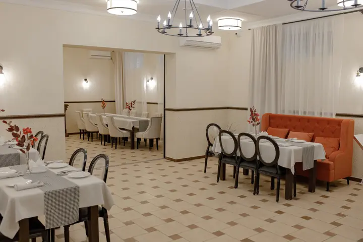Барнаул: Отель Прага