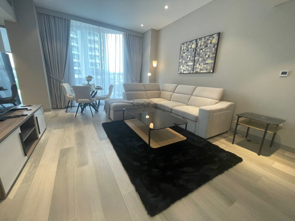 Дубай: Апартаменты Dubai Marina Walk Gem Modern Apt with Pool & Gym access, Steps to Beach & Metro