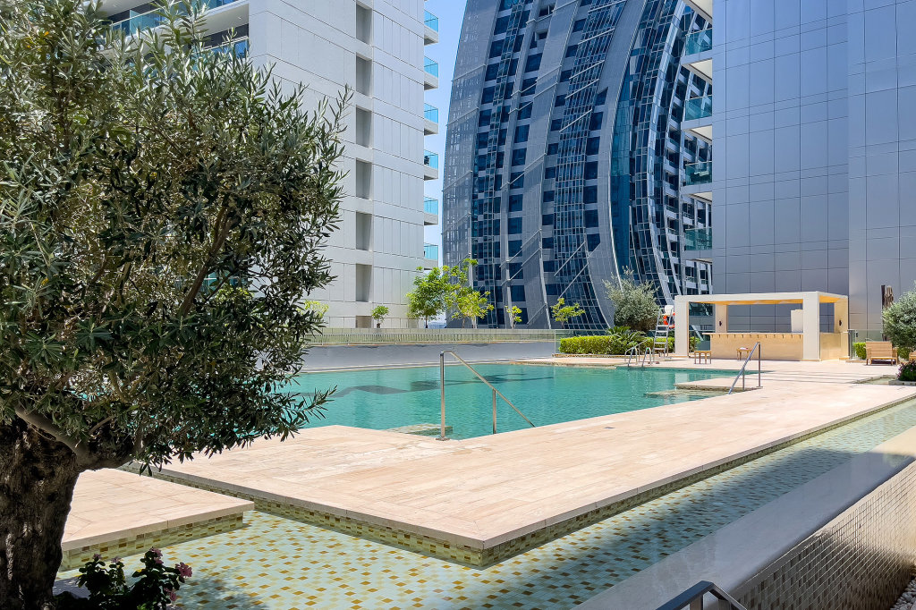 Дубай: Апартаменты Elegant Studio in Damac Majestine Business Bay