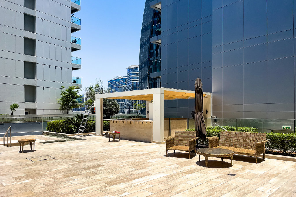 Дубай: Апартаменты Elegant Studio in Damac Majestine Business Bay