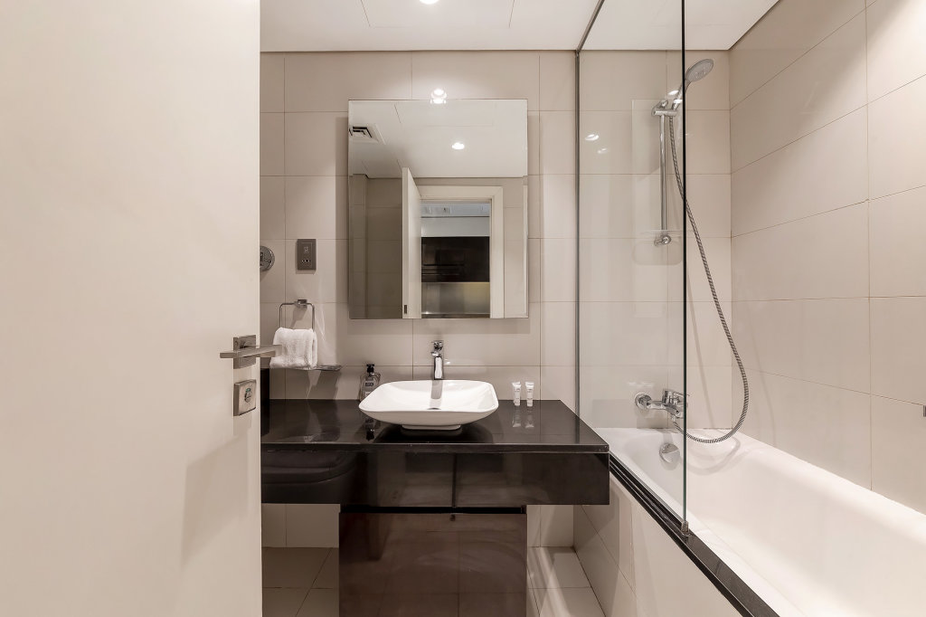 Дубай: Апартаменты Elegant Studio in Damac Majestine Business Bay