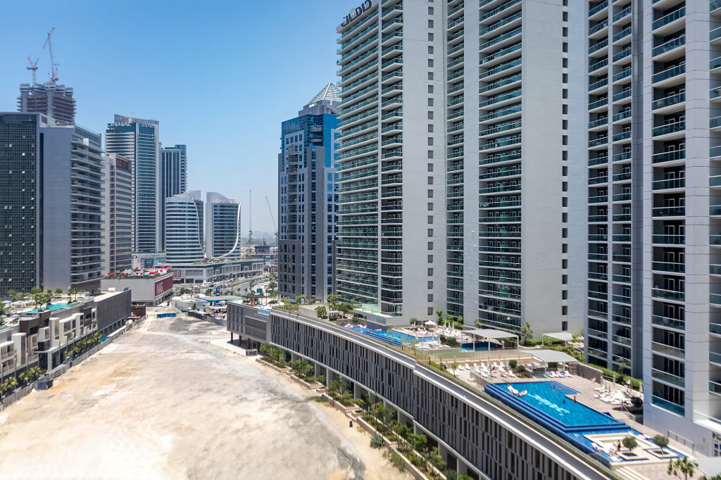 Дубай: Апартаменты Elegant Studio in Damac Majestine Business Bay