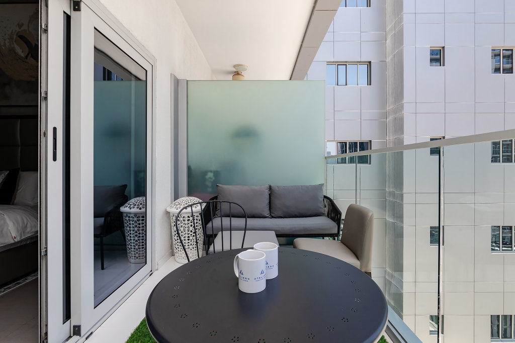 Дубай: Апартаменты Elegant Studio in Damac Majestine Business Bay