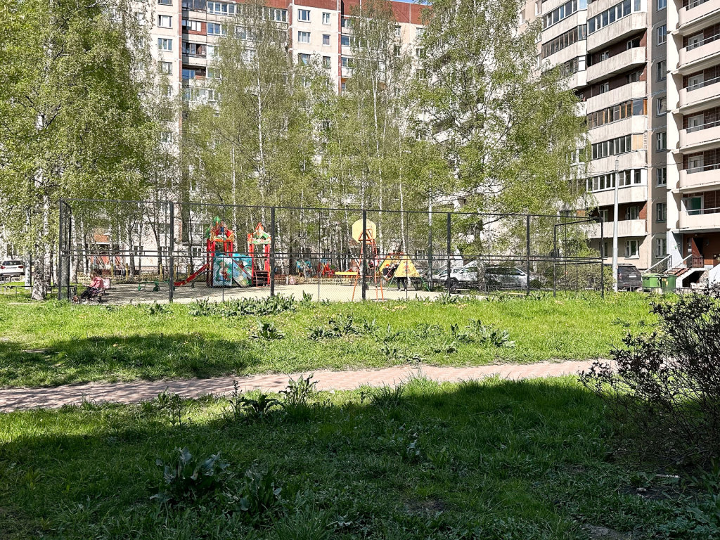 Санкт-Петербург: Апартаменты на Комендантском 7