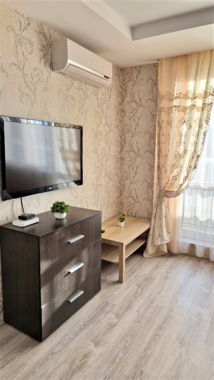Нижний Новгород: Квартира Краснозвездная 33