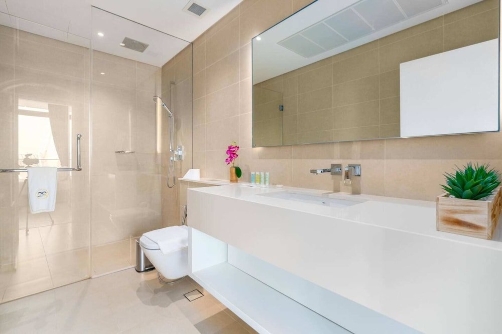Дубай: Stunning 1BD Apartment 15mins to Marina Promenade!