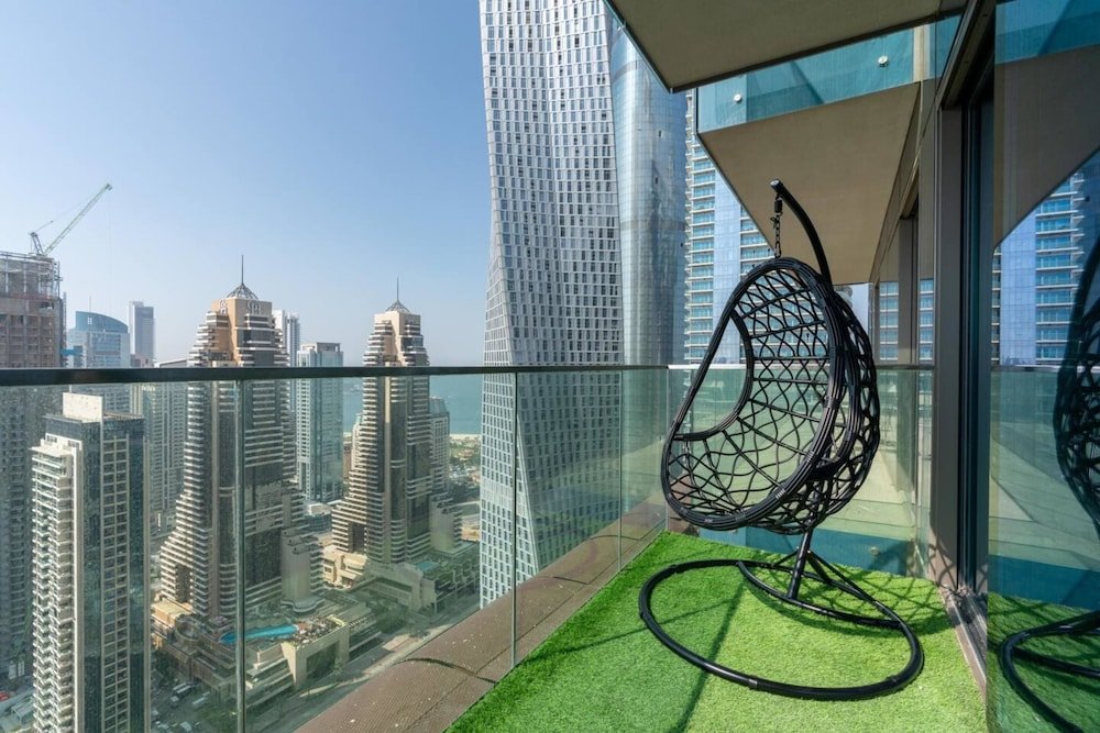 Дубай: Stunning 1BD Apartment 15mins to Marina Promenade!