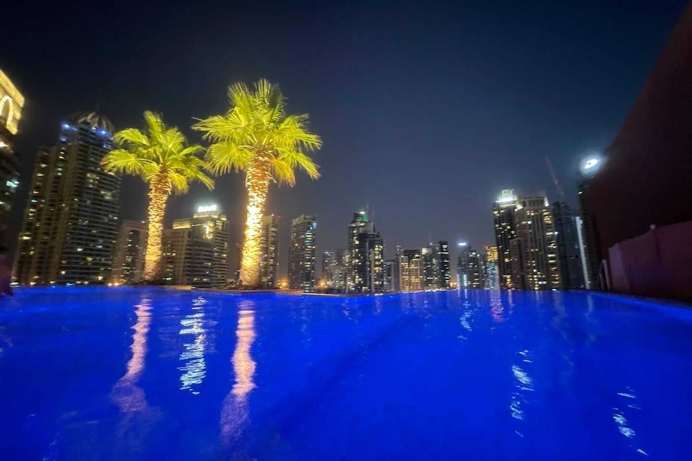 Дубай: Stunning 1BD Apartment 15mins to Marina Promenade!